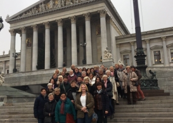 IFF Schärding - Ausflug Wien Parlament/Rathaus Nov. 2016